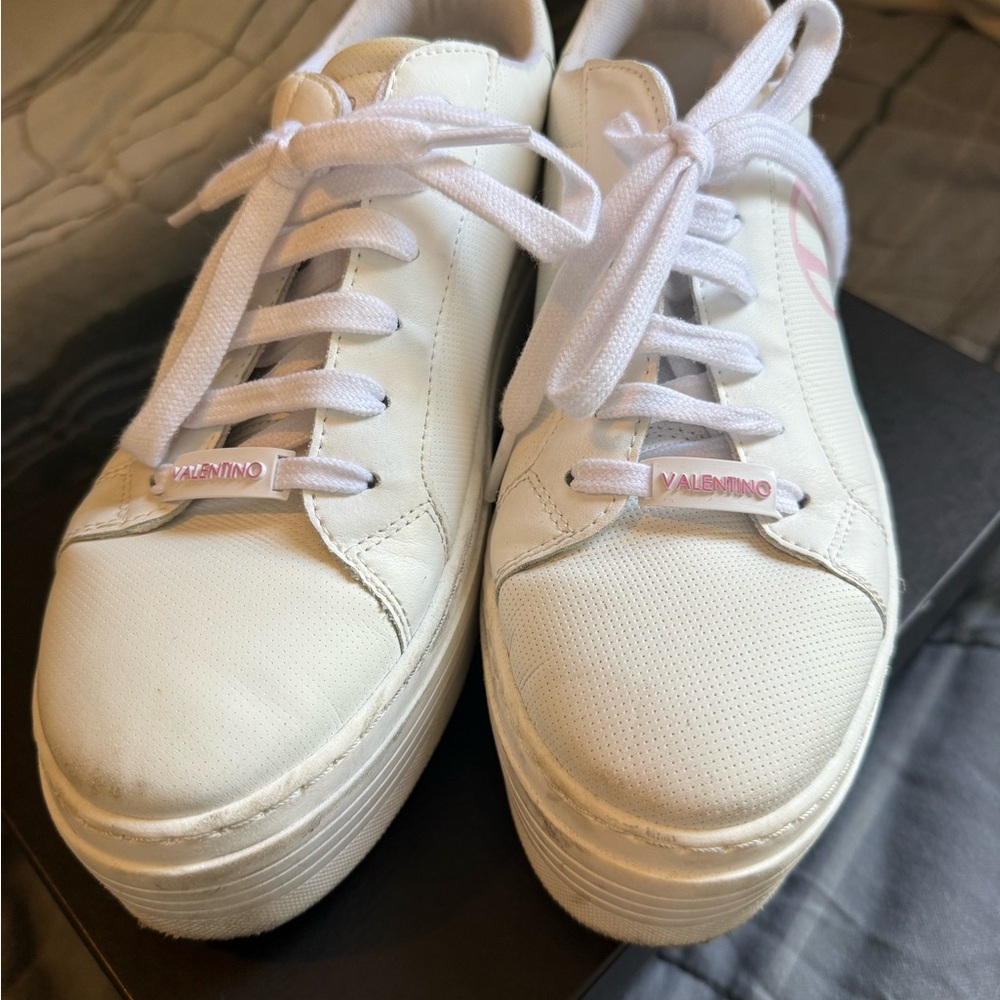 Valentino White Low-Top Sneakers with Textured Canvas
